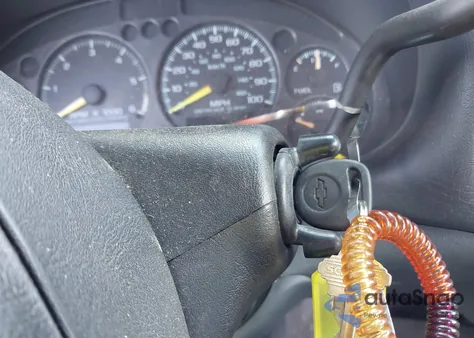 2001 Chevrolet S-10 Ls z USA, uszkodzony, nr VIN 1GCDT19WX18169807